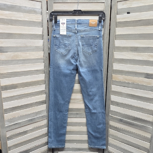 Girls' Super Skinny High-Rise Jeans | DENIZEN® from Levi's | 12 - Picture 5 of 13